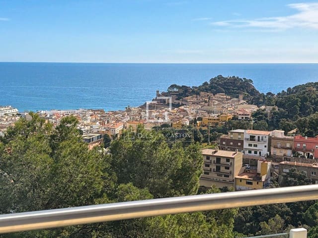 2 makuuhuone Huvila myytävänä paikassa Tossa de Mar mukana 
autotalli - 420 000 € (Ref: 9628130)