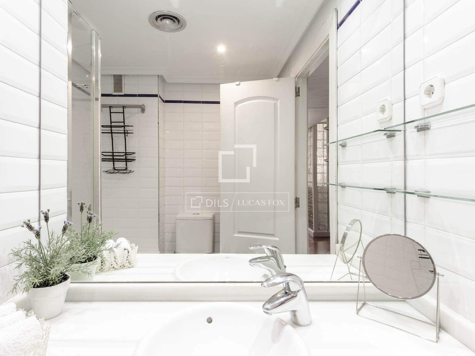 2 makuuhuone Huoneisto vuokrattavana paikassa Madrid kaupunki - 2 000 € (Ref: 9628131)