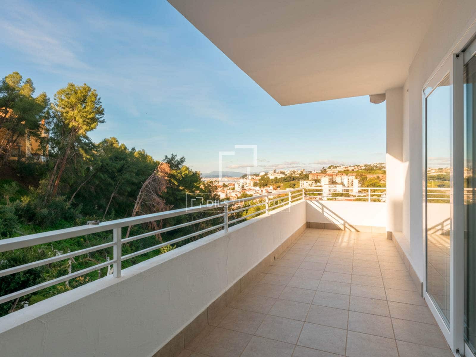 7 makuuhuone Huvila myytävänä paikassa Malaga kaupunki mukana uima-altaan 
autotalli - 1 100 000 € (Ref: 9628132)