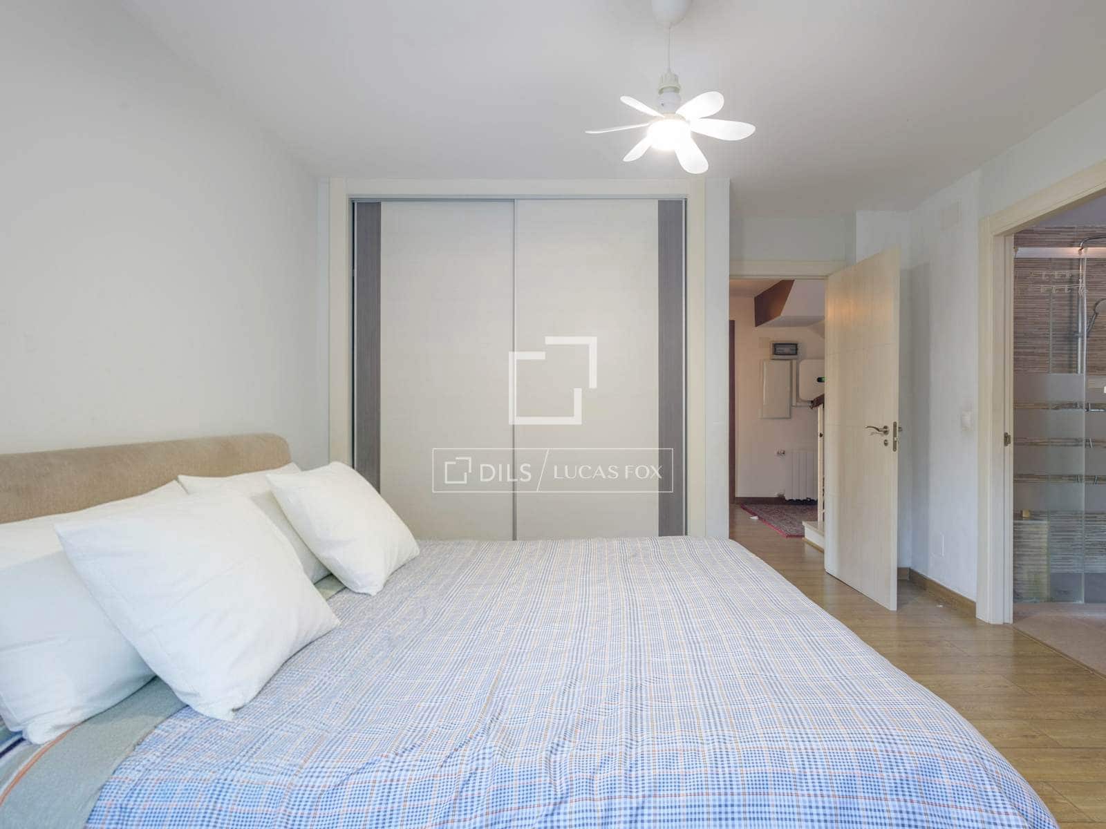 7 makuuhuone Huvila myytävänä paikassa Malaga kaupunki mukana uima-altaan 
autotalli - 1 100 000 € (Ref: 9628132)