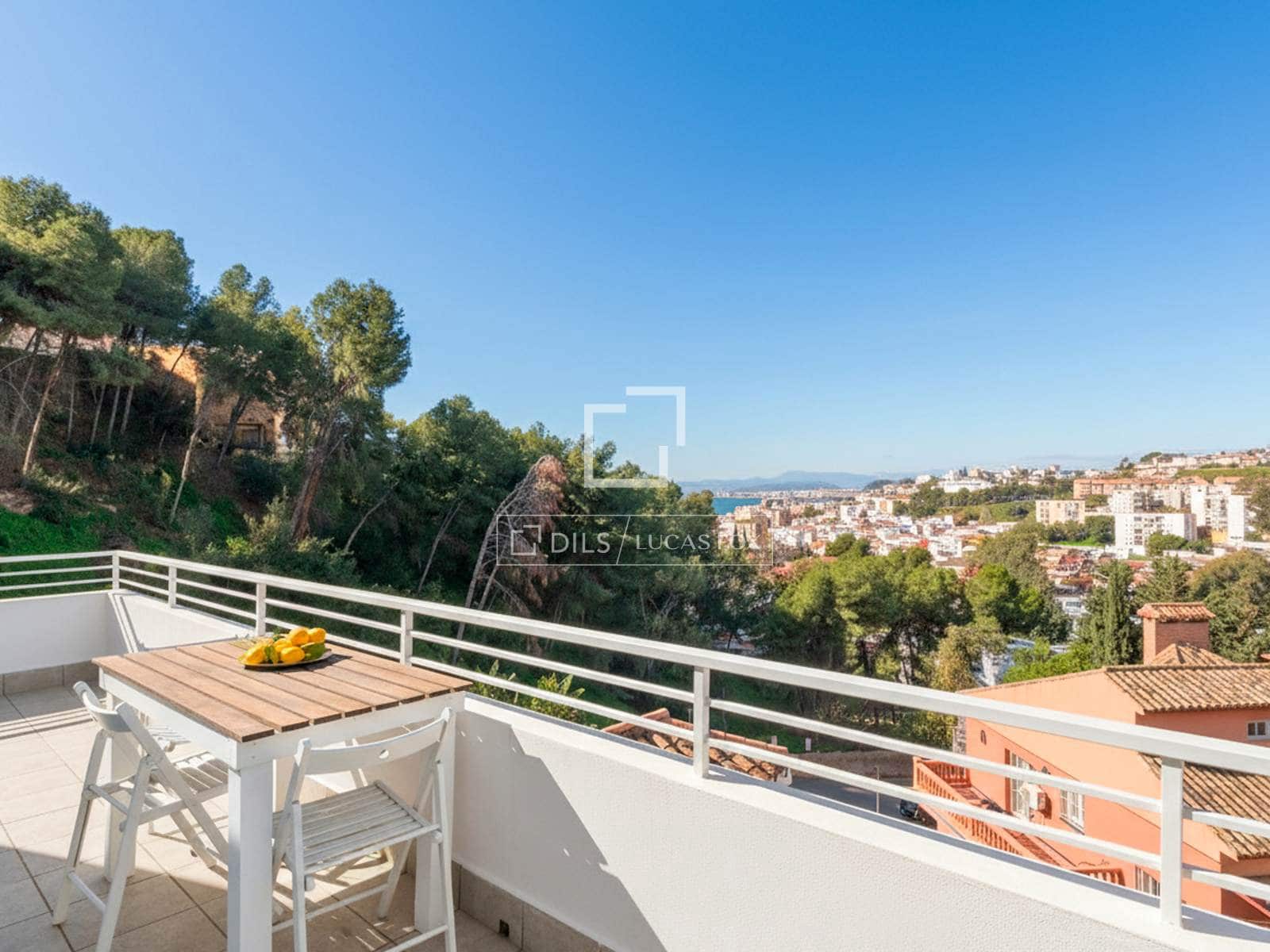 7 makuuhuone Huvila myytävänä paikassa Malaga kaupunki mukana uima-altaan 
autotalli - 1 100 000 € (Ref: 9628132)