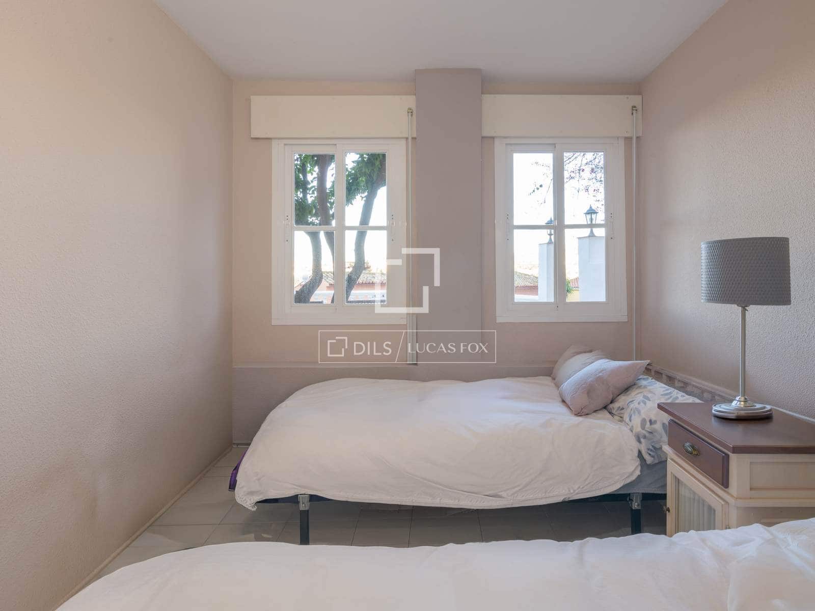 7 makuuhuone Huvila myytävänä paikassa Malaga kaupunki mukana uima-altaan 
autotalli - 1 100 000 € (Ref: 9628132)