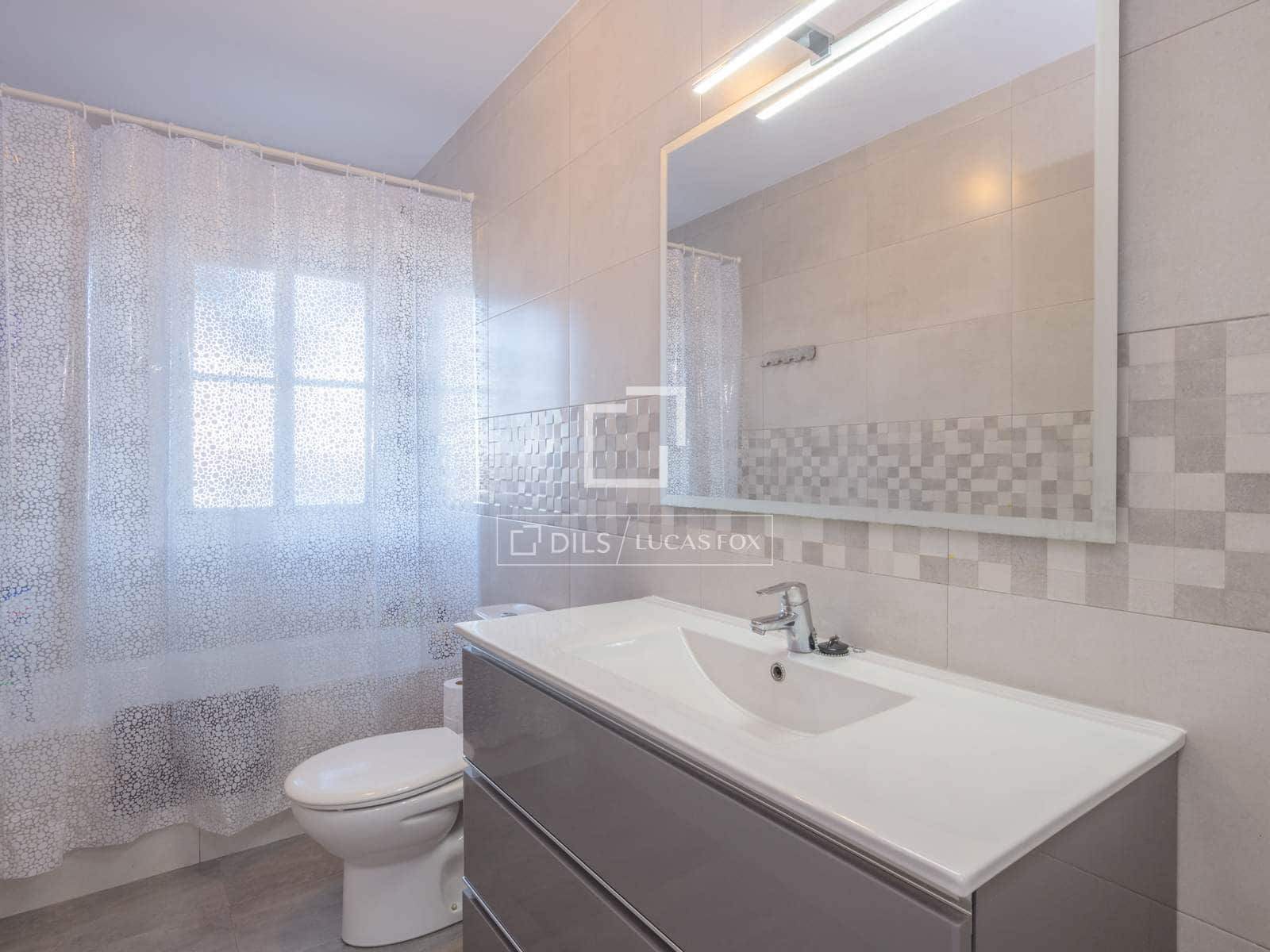 7 makuuhuone Huvila myytävänä paikassa Malaga kaupunki mukana uima-altaan 
autotalli - 1 100 000 € (Ref: 9628132)