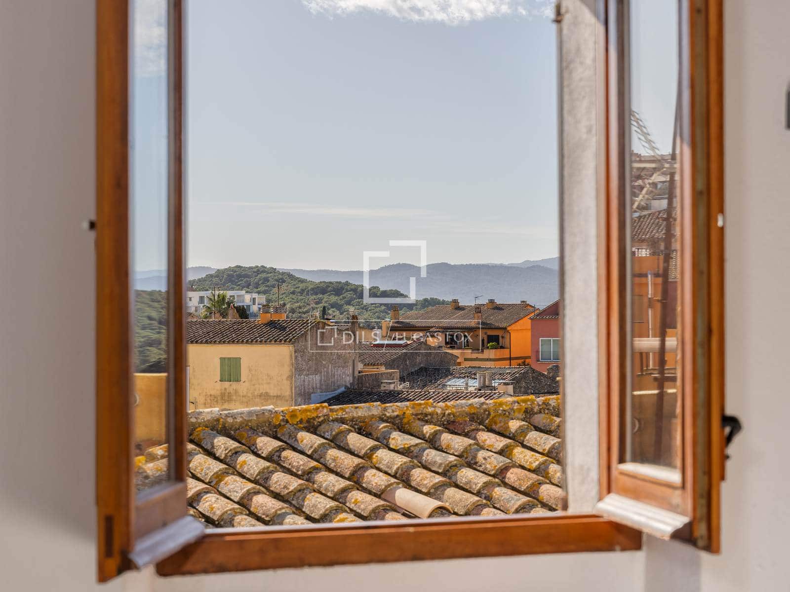 6 bedroom Villa for sale in Begur - € 890,000 (Ref: 9628278)