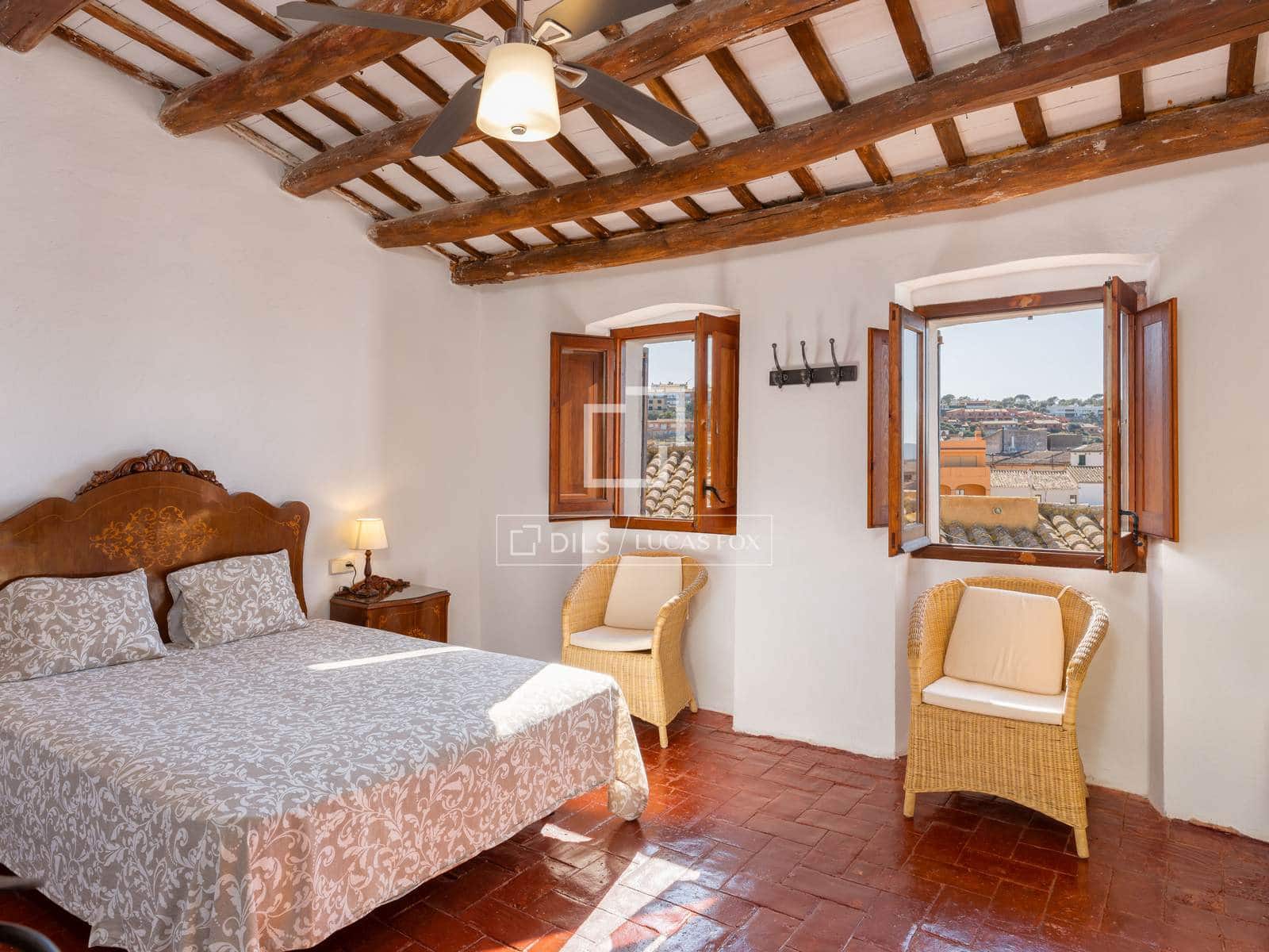 6 bedroom Villa for sale in Begur - € 890,000 (Ref: 9628278)