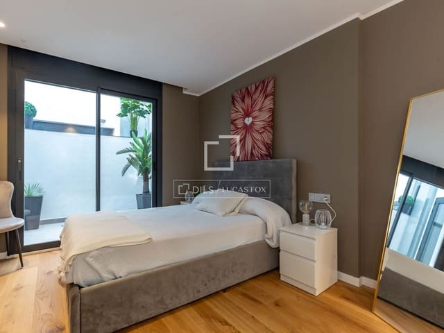 3 makuuhuone Huvila vuokrattavana paikassa Esplugues de Llobregat mukana uima-altaan 
autotalli - 4 500 € (Ref: 9628279)