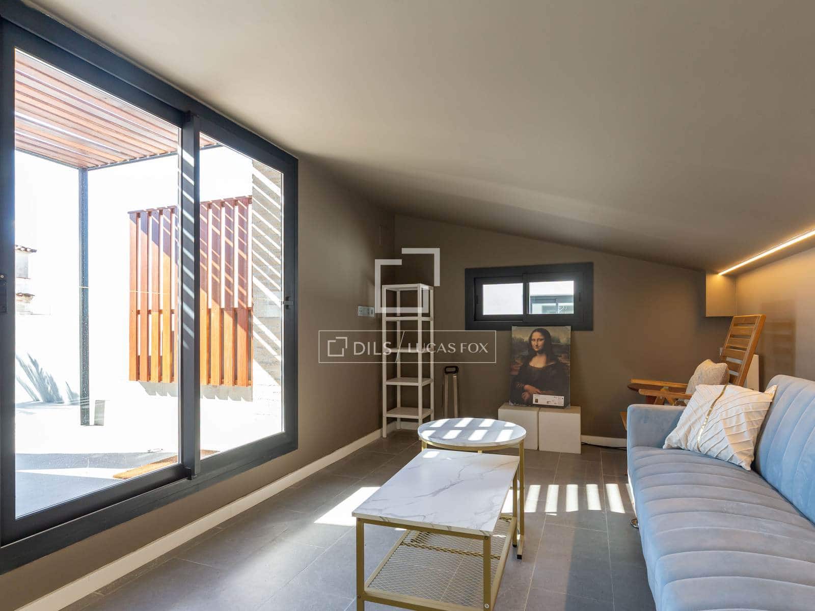 3 makuuhuone Huvila vuokrattavana paikassa Esplugues de Llobregat mukana uima-altaan 
autotalli - 4 500 € (Ref: 9628279)