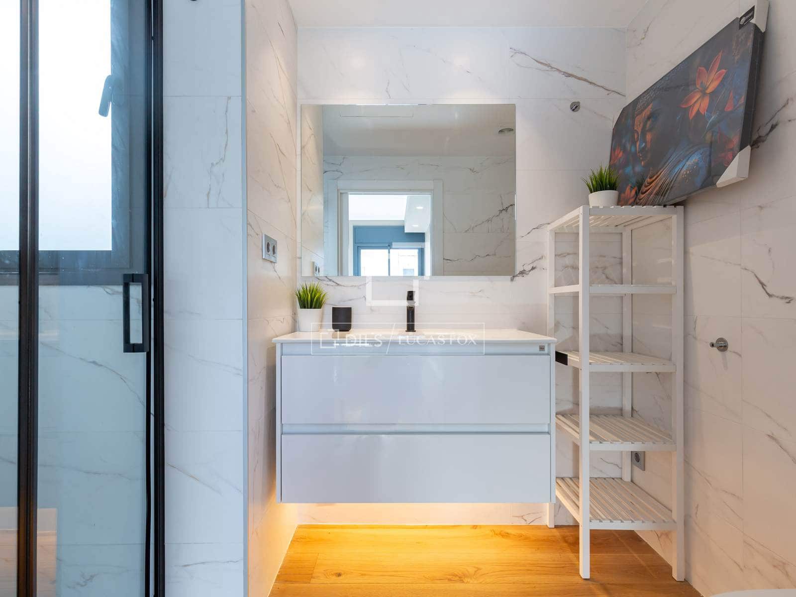 3 makuuhuone Huvila vuokrattavana paikassa Esplugues de Llobregat mukana uima-altaan 
autotalli - 4 500 € (Ref: 9628279)