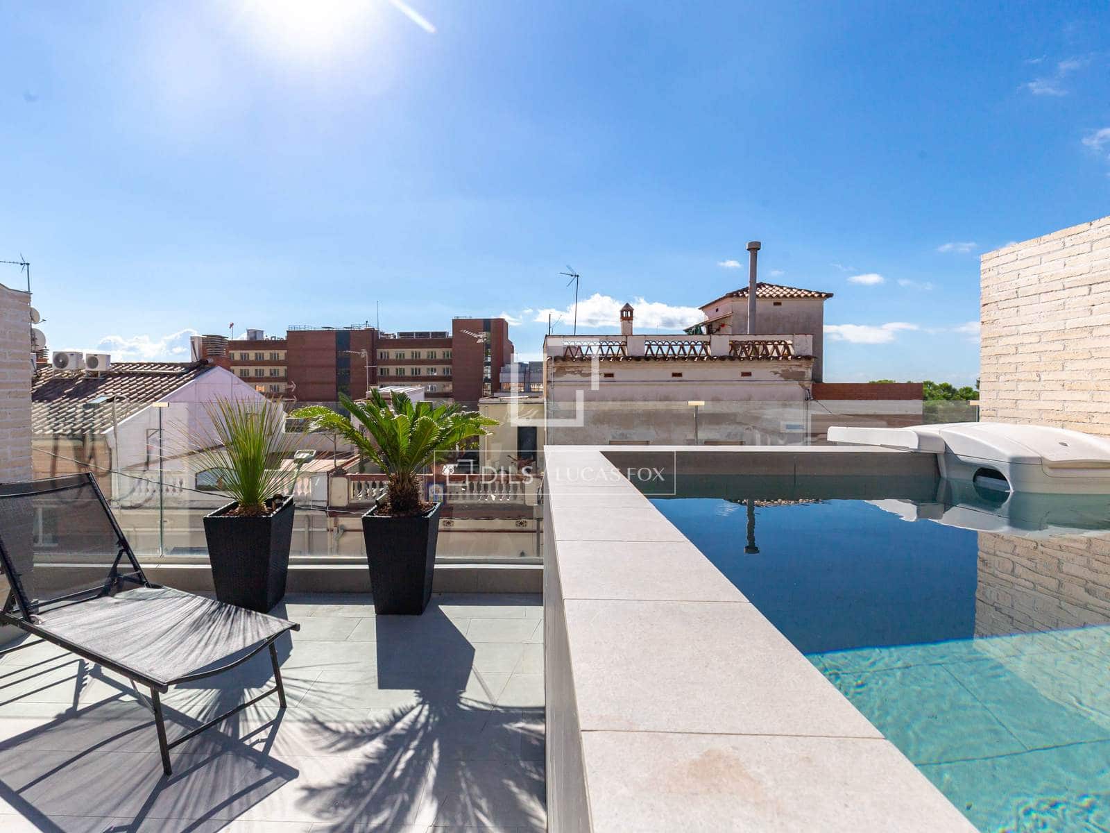 3 makuuhuone Huvila vuokrattavana paikassa Esplugues de Llobregat mukana uima-altaan 
autotalli - 4 500 € (Ref: 9628279)