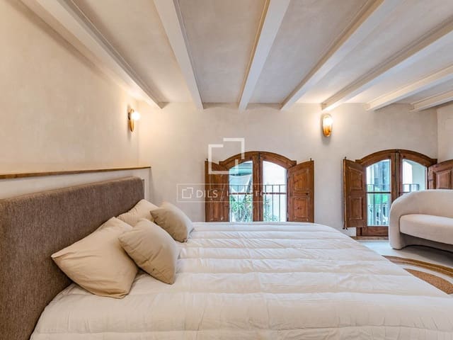 3 makuuhuone Kattohuoneisto myytävänä paikassa Barcelona kaupunki - 1 390 000 € (Ref: 9628367)