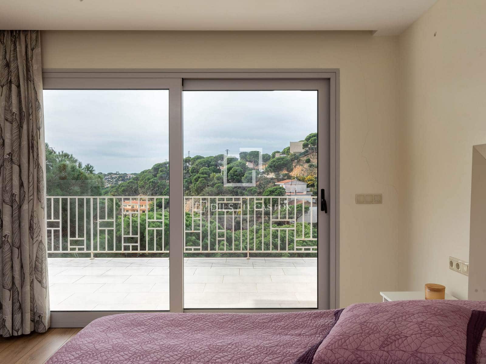 3 sypialnia Willa na sprzedaż w Lloret de Mar z basenem garażem - 690 000 € (Ref: 9628371)