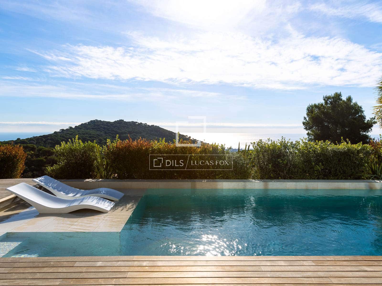 5 soveværelse Villa til salg i Cabrils med swimmingpool garage - € 3.900.000 (Ref: 9628372)