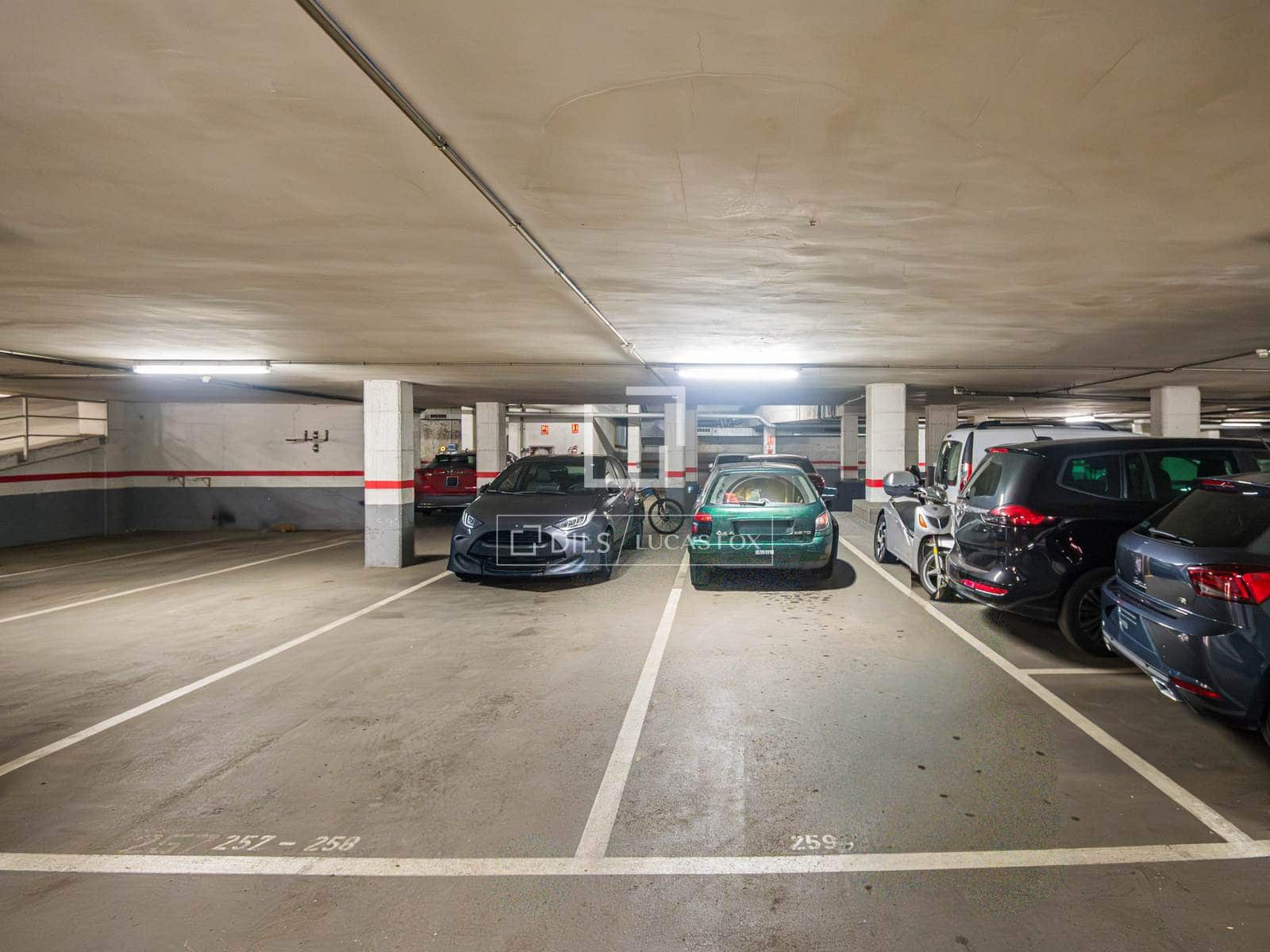 2 soveværelse Lejlighed til salg i Sant Cugat del Valles med swimmingpool garage - € 560.000 (Ref: 9629232)