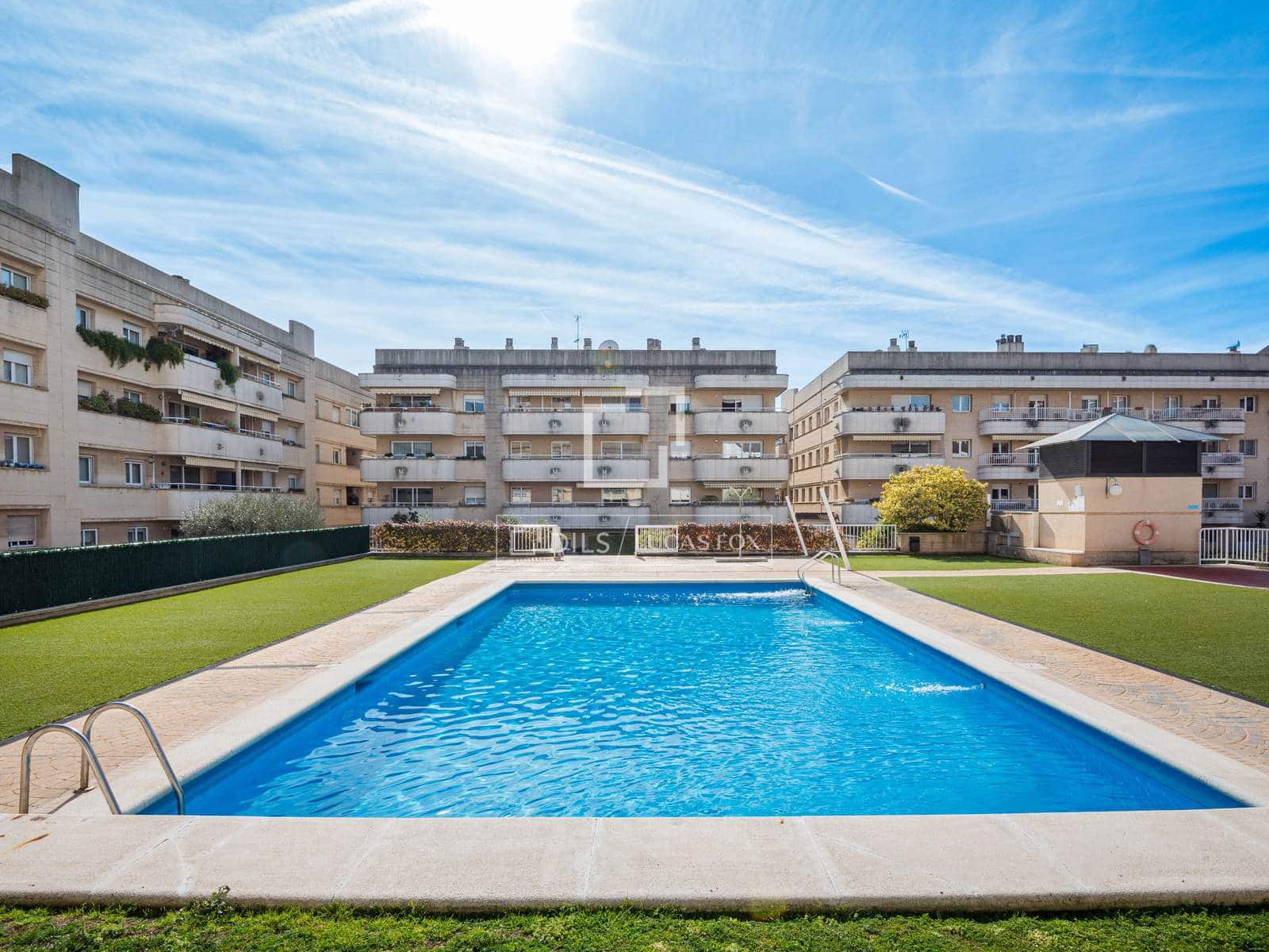 2 soveværelse Lejlighed til salg i Sant Cugat del Valles med swimmingpool garage - € 560.000 (Ref: 9629232)