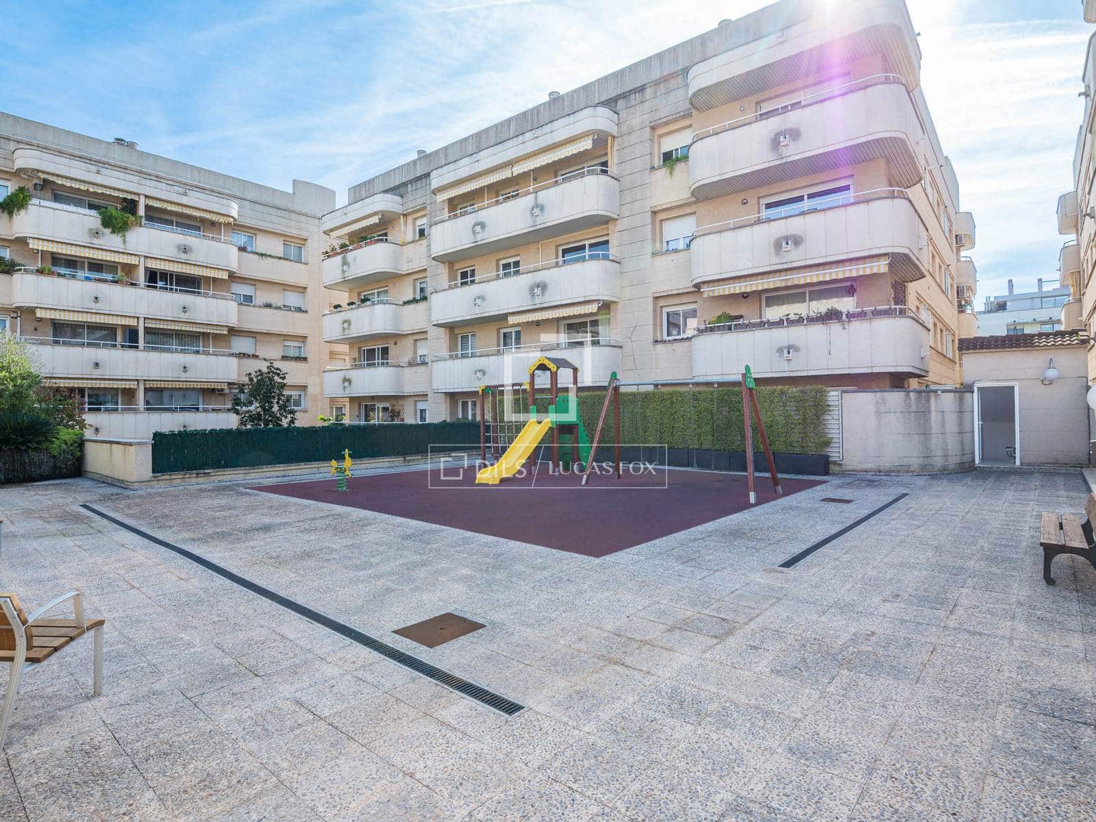 2 soveværelse Lejlighed til salg i Sant Cugat del Valles med swimmingpool garage - € 560.000 (Ref: 9629232)