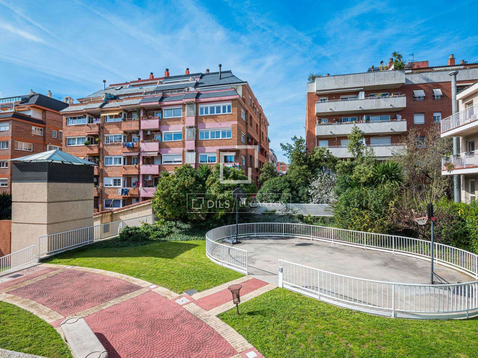 2 soveværelse Lejlighed til salg i Sant Cugat del Valles med swimmingpool garage - € 560.000 (Ref: 9629232)