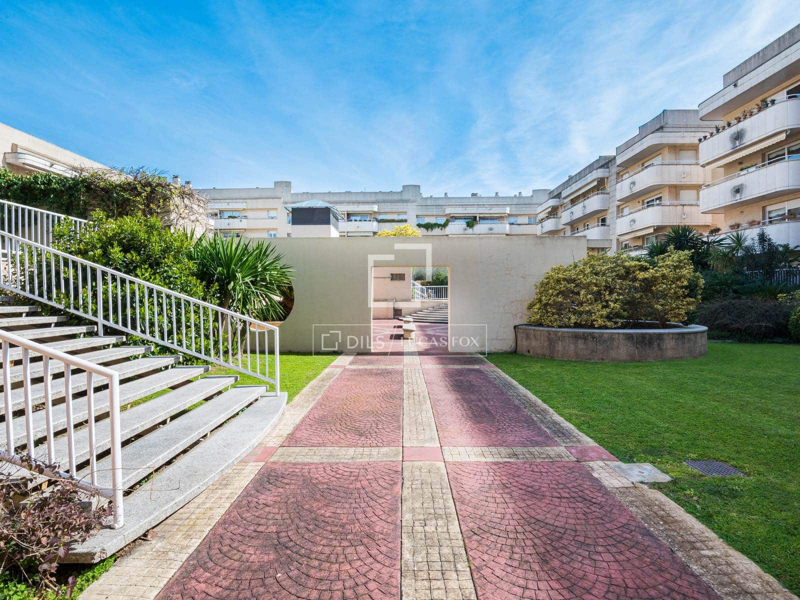 2 soveværelse Lejlighed til salg i Sant Cugat del Valles med swimmingpool garage - € 560.000 (Ref: 9629232)