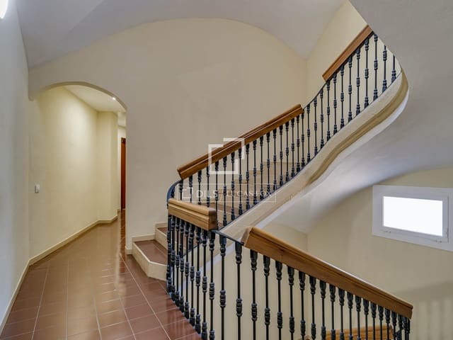 3 slaapkamer Appartement te koop in Barcelona stad met garage - € 795.000 (Ref: 9629233)