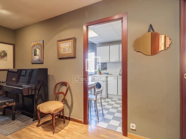 3 slaapkamer Appartement te koop in Barcelona stad met garage - € 795.000 (Ref: 9629233)