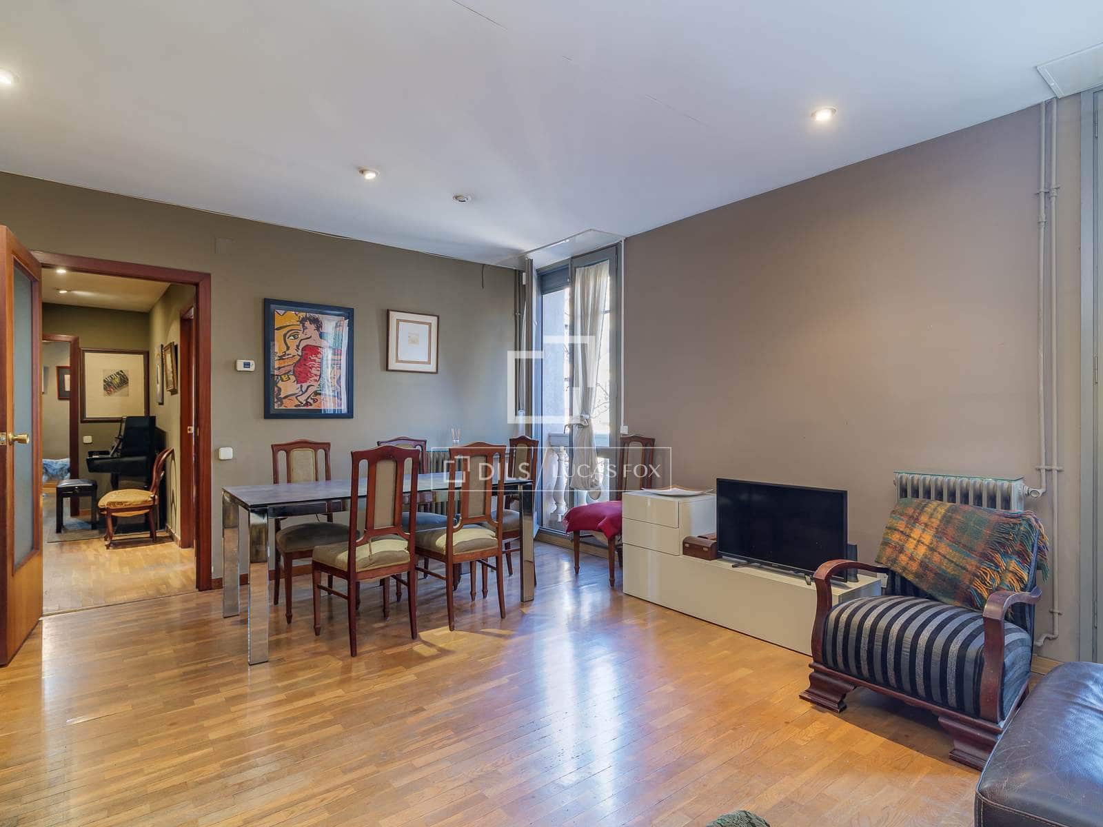 3 slaapkamer Appartement te koop in Barcelona stad met garage - € 795.000 (Ref: 9629233)