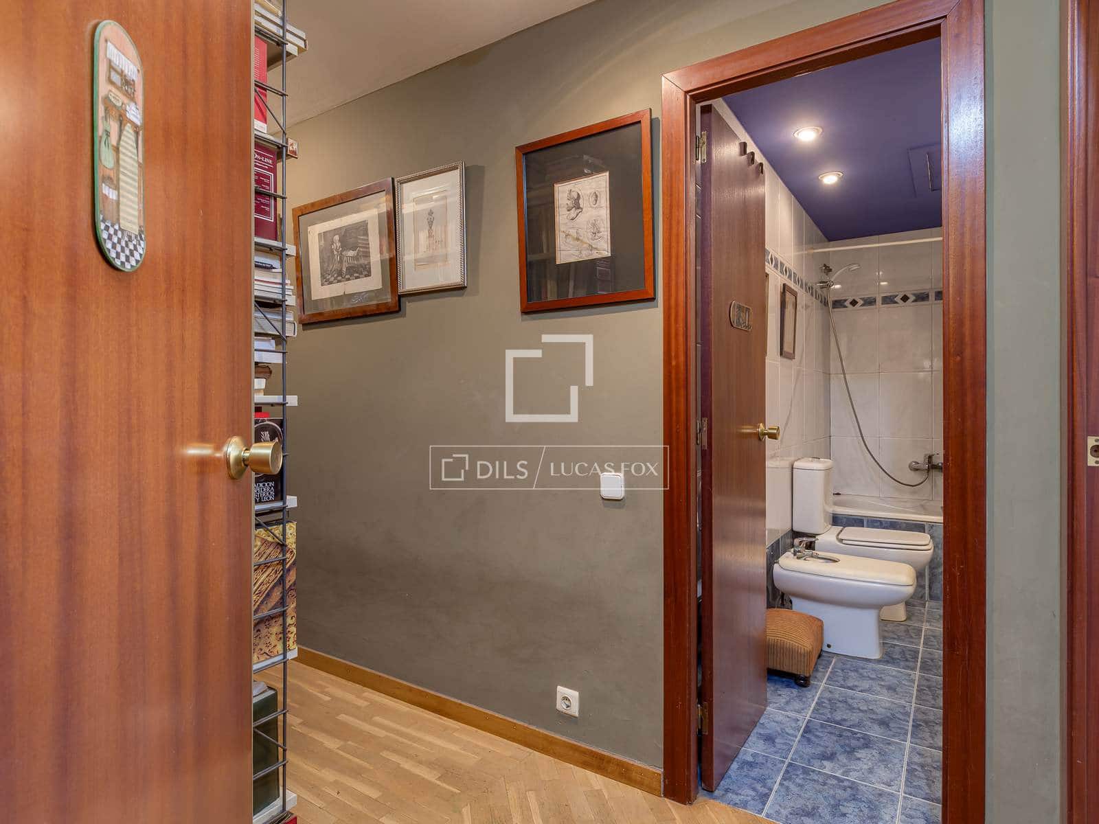 3 slaapkamer Appartement te koop in Barcelona stad met garage - € 795.000 (Ref: 9629233)