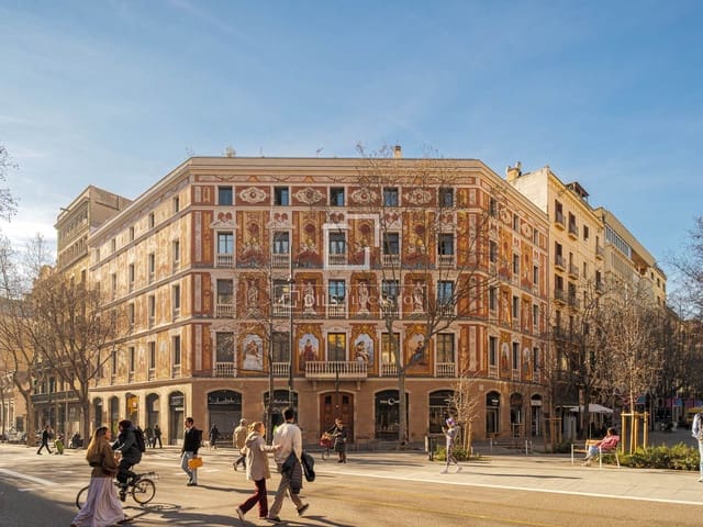 3 slaapkamer Appartement te koop in Barcelona stad met garage - € 795.000 (Ref: 9629233)