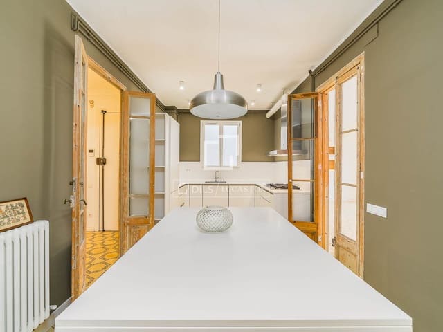 1 chambre Appartement à vendre à Barcelone ville - 595 000 € (Ref: 9630543)