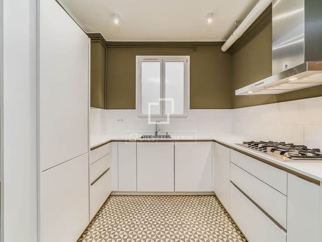 1 chambre Appartement à vendre à Barcelone ville - 595 000 € (Ref: 9630543)