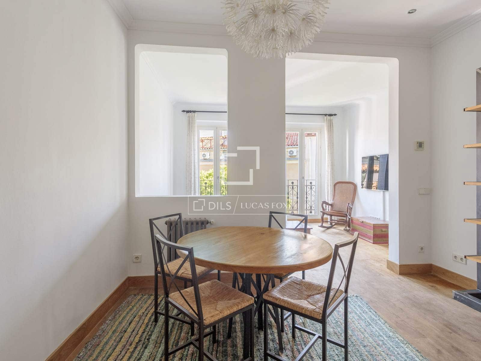 2 soverom Leilighet til leie i Madrid by - € 2 500 (Ref: 9630545)