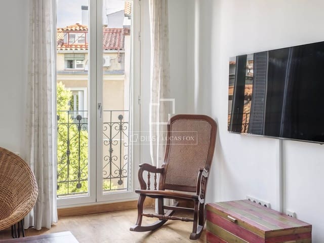 2 soveværelse Lejlighed til leje i Madrid by - € 2.500 (Ref: 9630545)