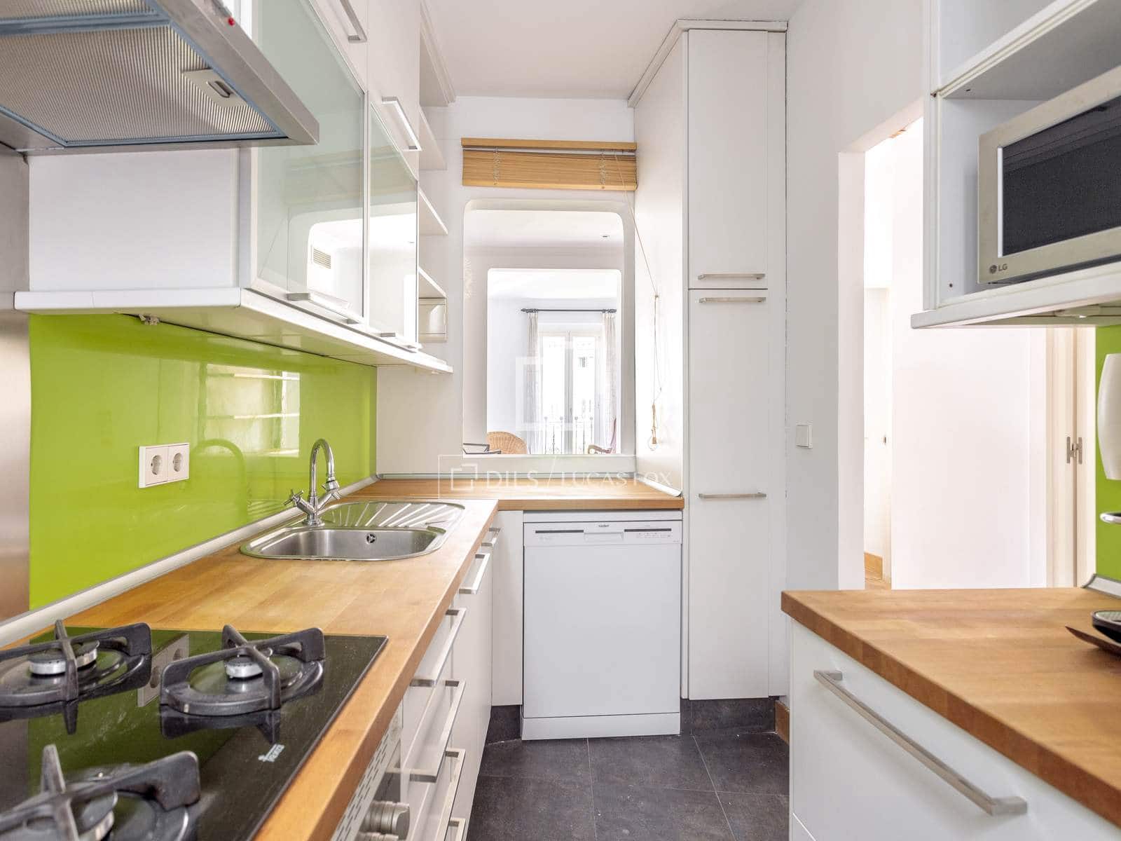 2 soverom Leilighet til leie i Madrid by - € 2 500 (Ref: 9630545)