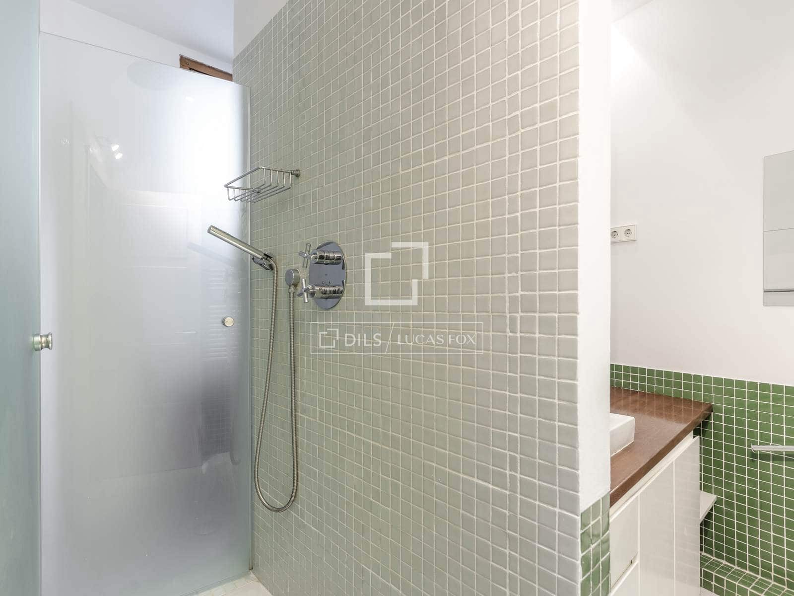 2 soverom Leilighet til leie i Madrid by - € 2 500 (Ref: 9630545)