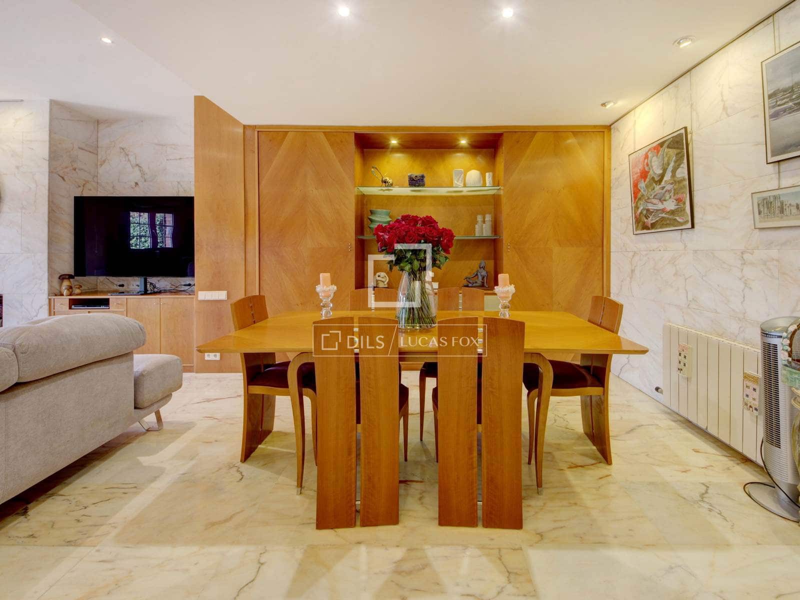 4 chambre Villa/Maison à vendre à Sant Just Desvern avec piscine garage - 1 290 000 € (Ref: 9630547)