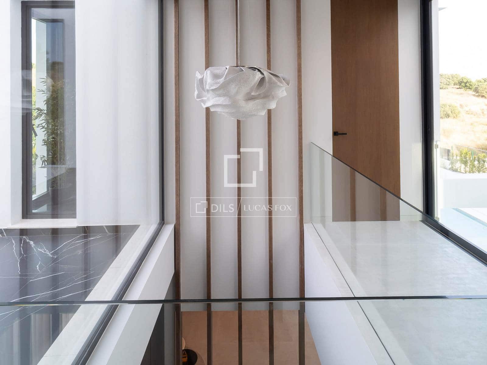 7 slaapkamer Villa te koop in El Paraiso met zwembad - € 6.800.000 (Ref: 9631393)