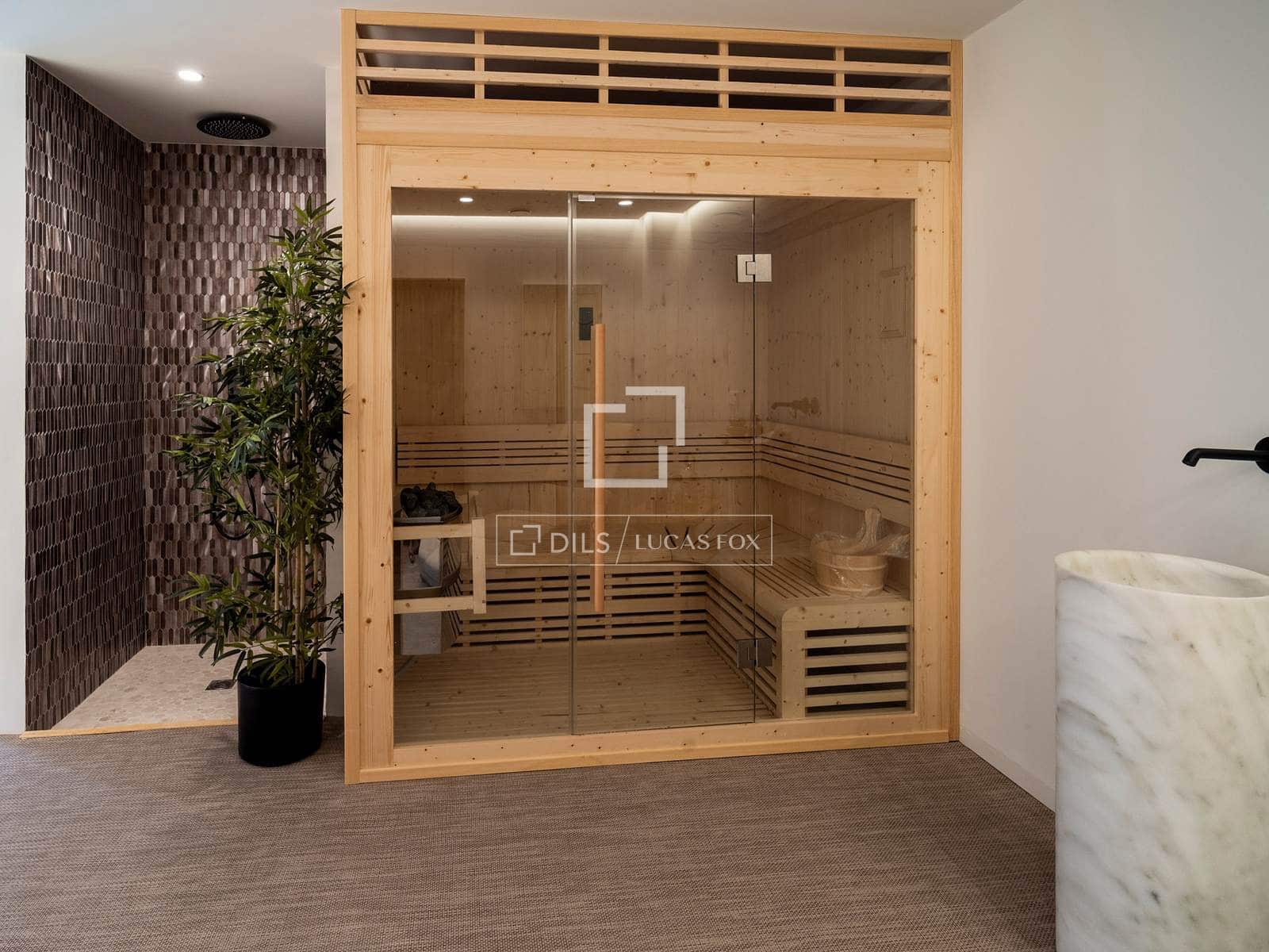 7 slaapkamer Villa te koop in El Paraiso met zwembad - € 6.800.000 (Ref: 9631393)