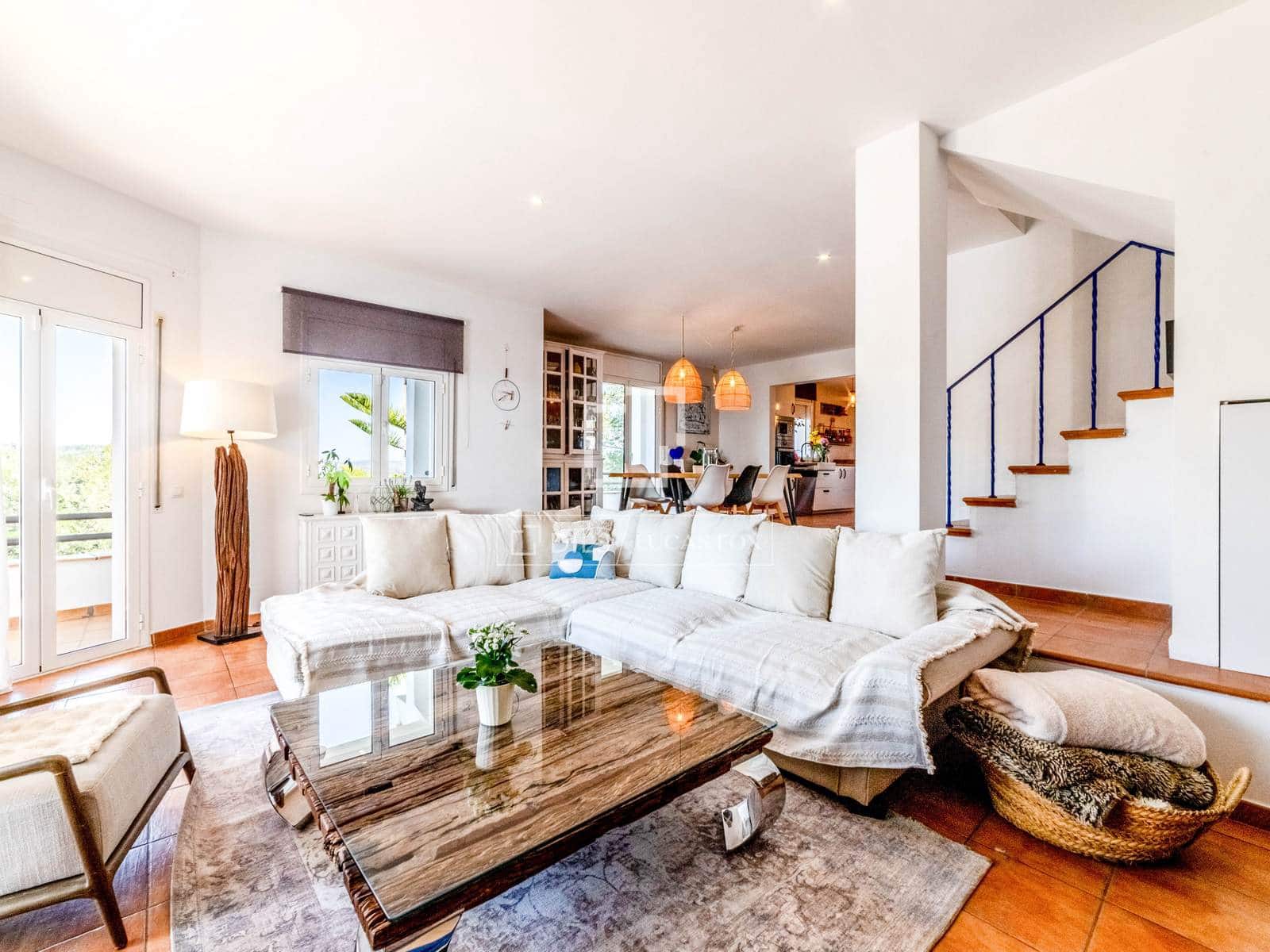 Chalet de 7 habitaciones en Sant Pere de Ribes en venta con piscina - 1.270.000 € (Ref: 9631394)