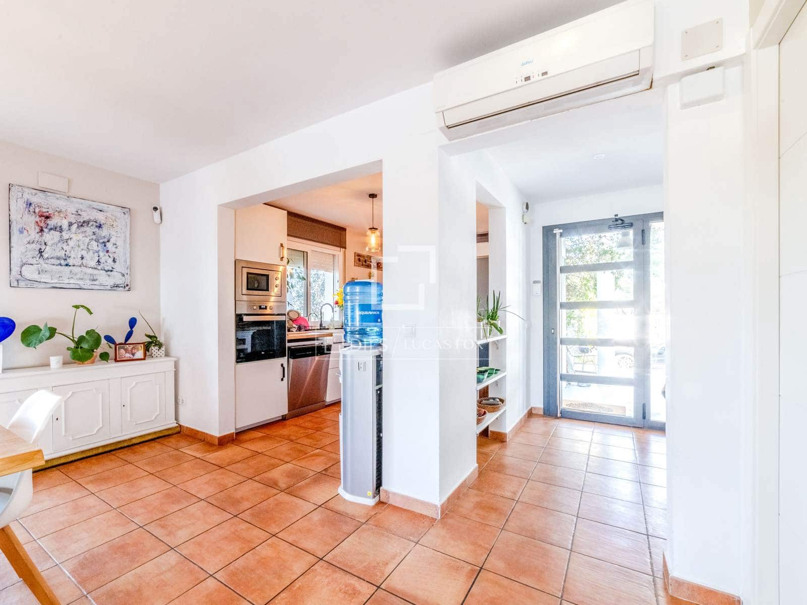 Chalet de 7 habitaciones en Sant Pere de Ribes en venta con piscina - 1.270.000 € (Ref: 9631394)