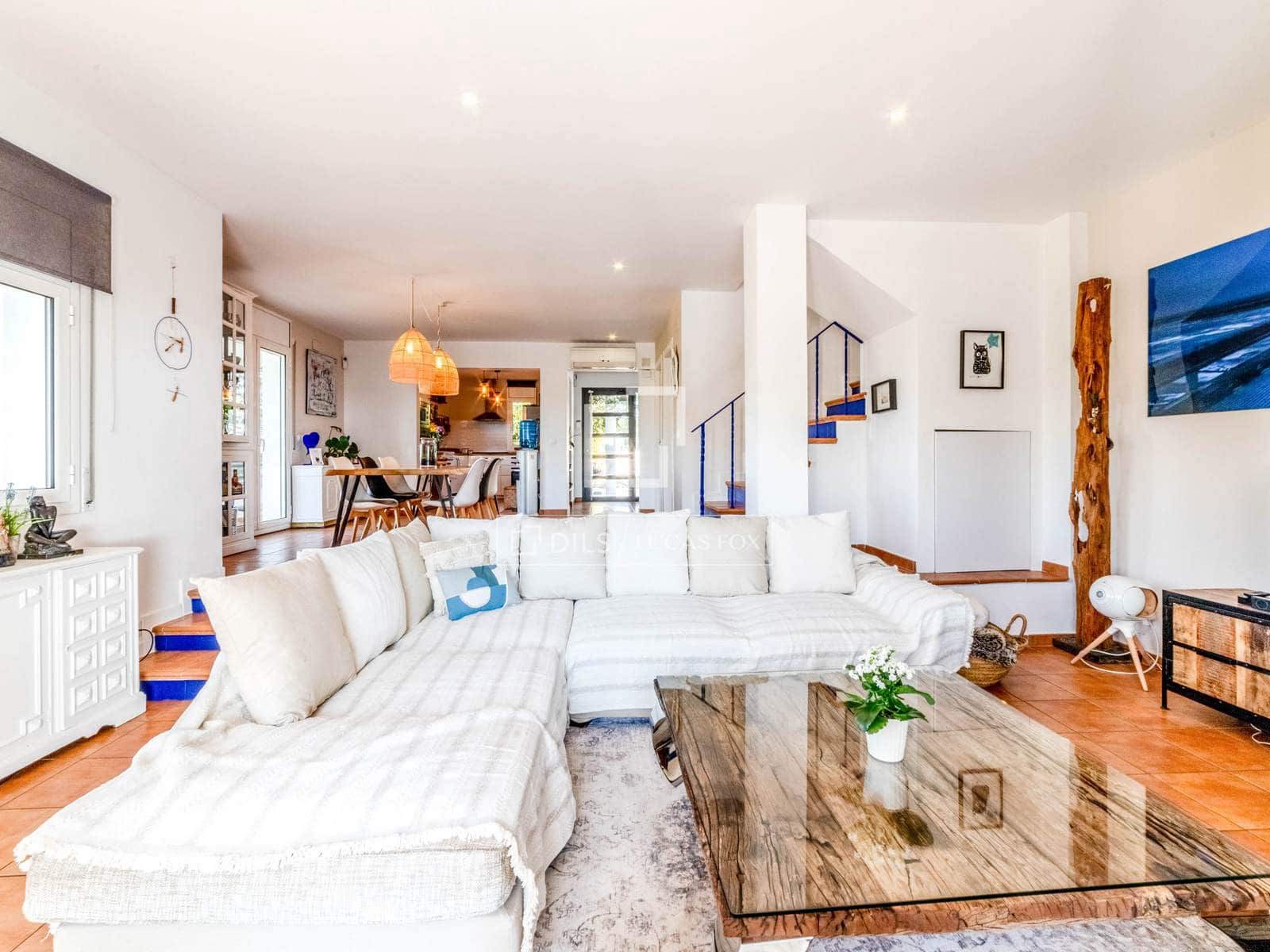 Chalet de 7 habitaciones en Sant Pere de Ribes en venta con piscina - 1.270.000 € (Ref: 9631394)