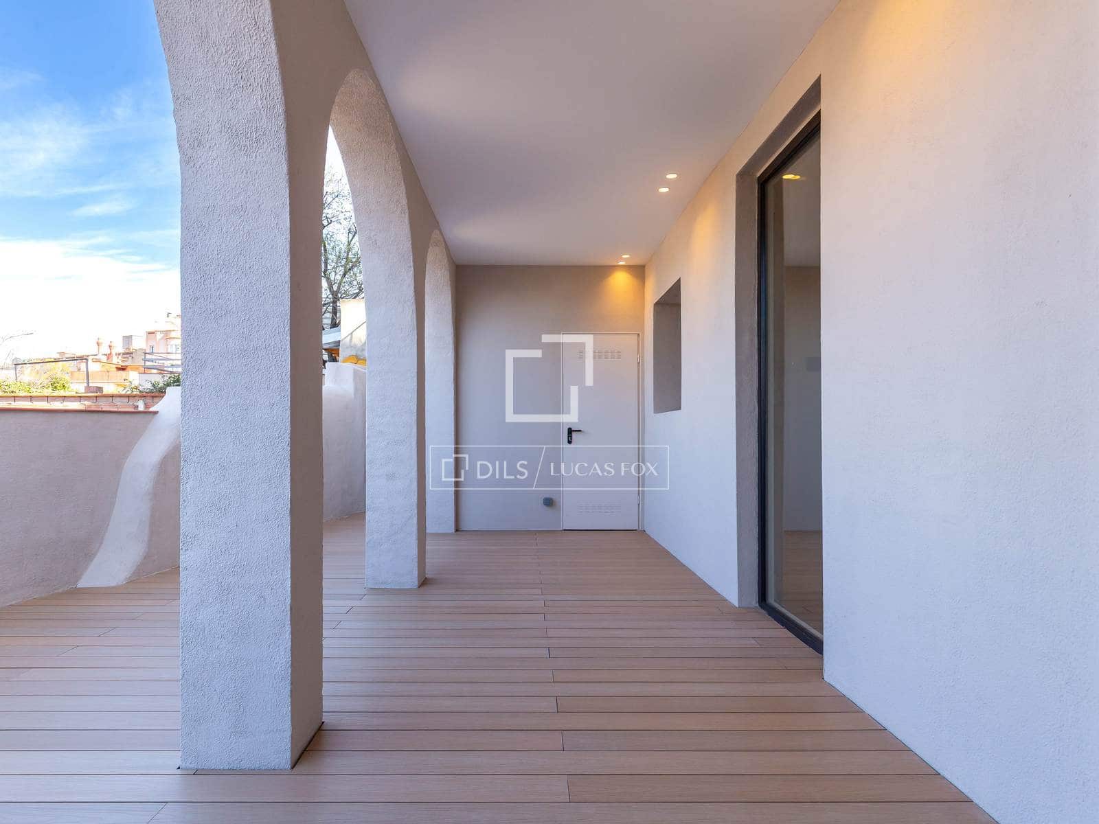 5 bedroom Villa for sale in Sant Just Desvern with pool garage - € 3,275,000 (Ref: 9631395)