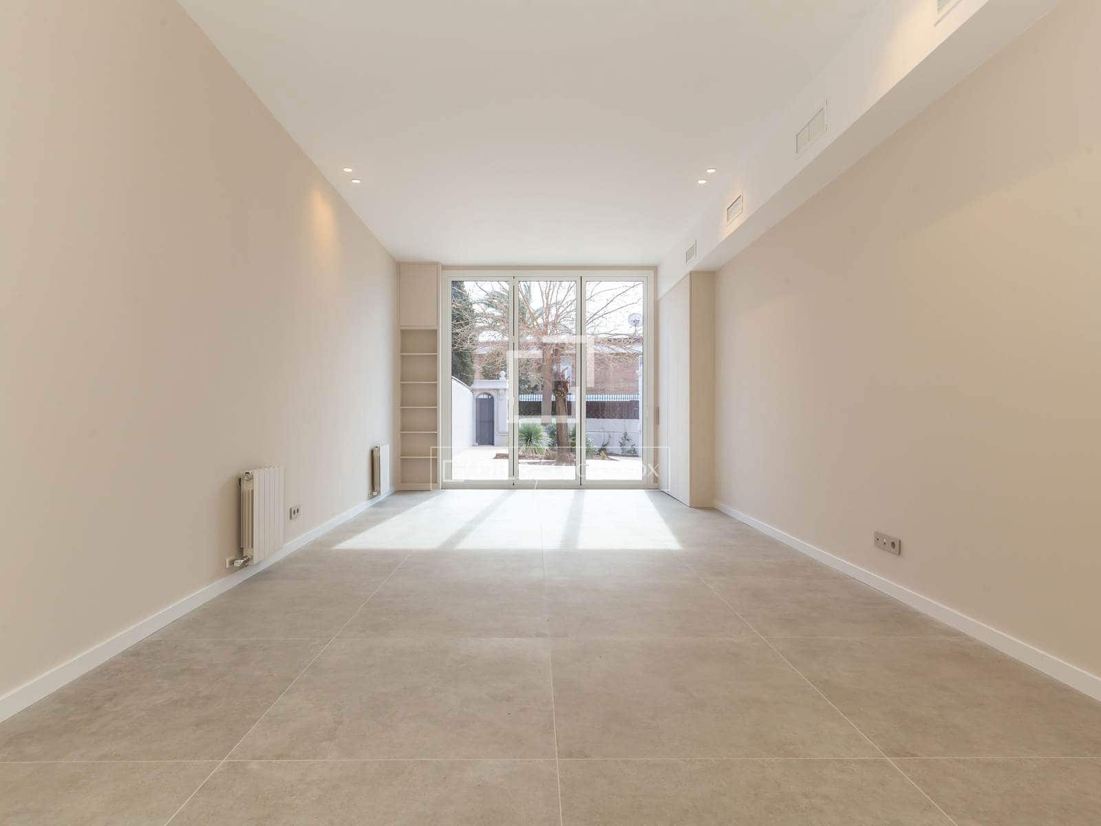 5 bedroom Villa for sale in Sant Just Desvern with pool garage - € 3,275,000 (Ref: 9631395)