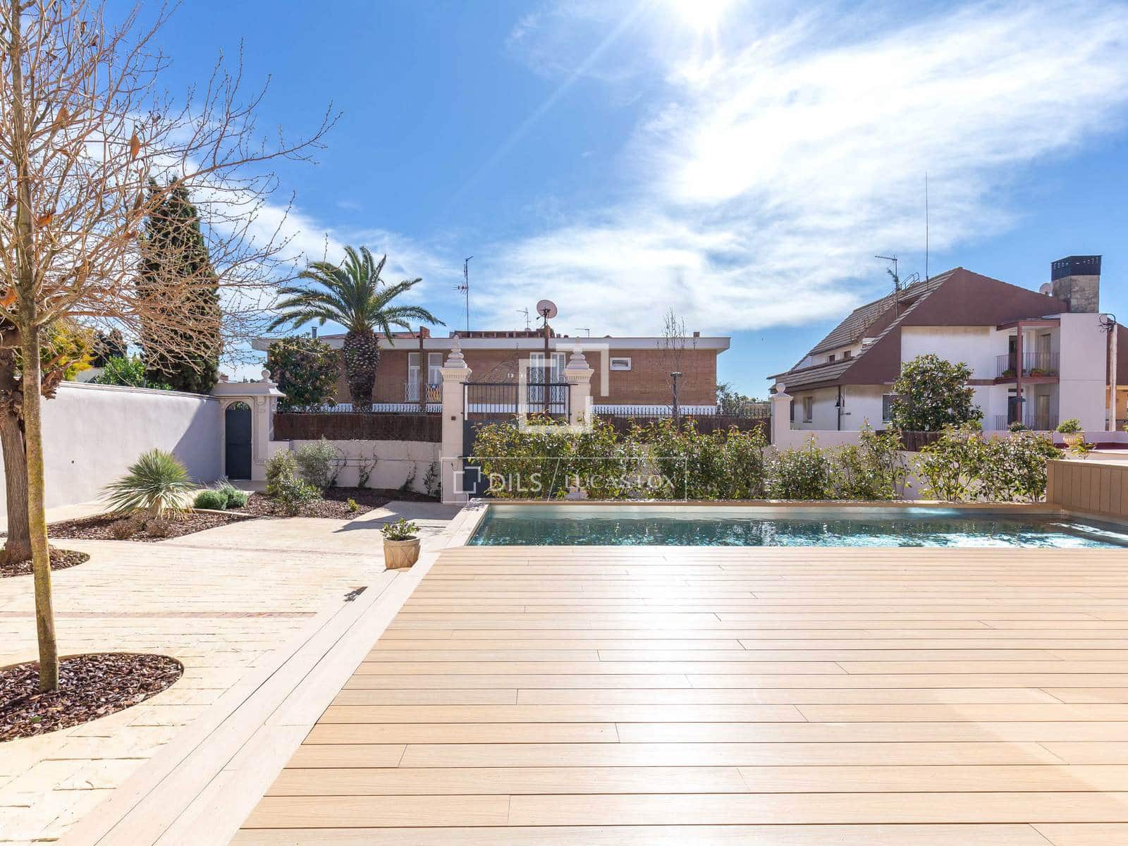 5 bedroom Villa for sale in Sant Just Desvern with pool garage - € 3,275,000 (Ref: 9631395)