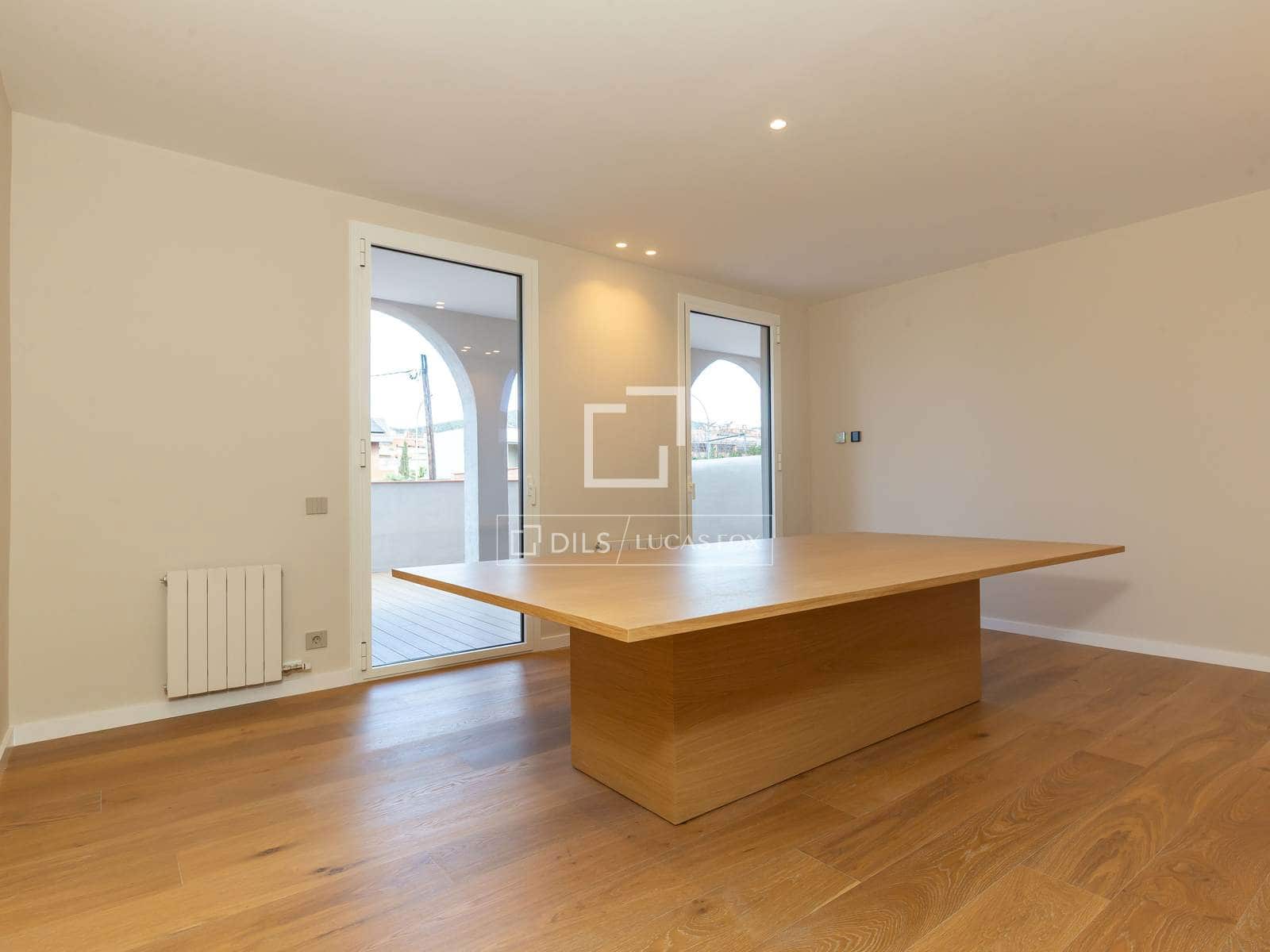 5 bedroom Villa for sale in Sant Just Desvern with pool garage - € 3,275,000 (Ref: 9631395)