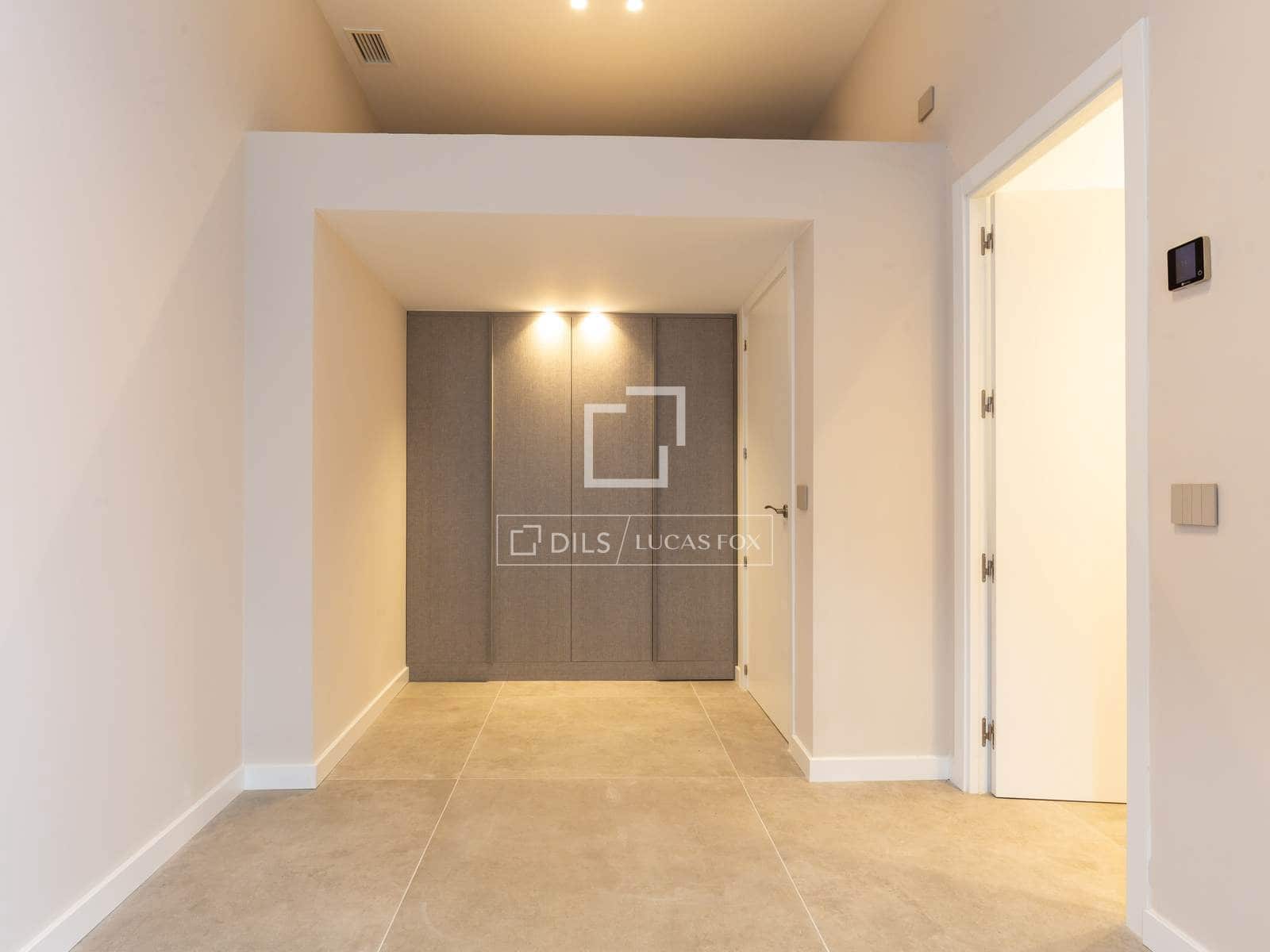 5 bedroom Villa for sale in Sant Just Desvern with pool garage - € 3,275,000 (Ref: 9631395)