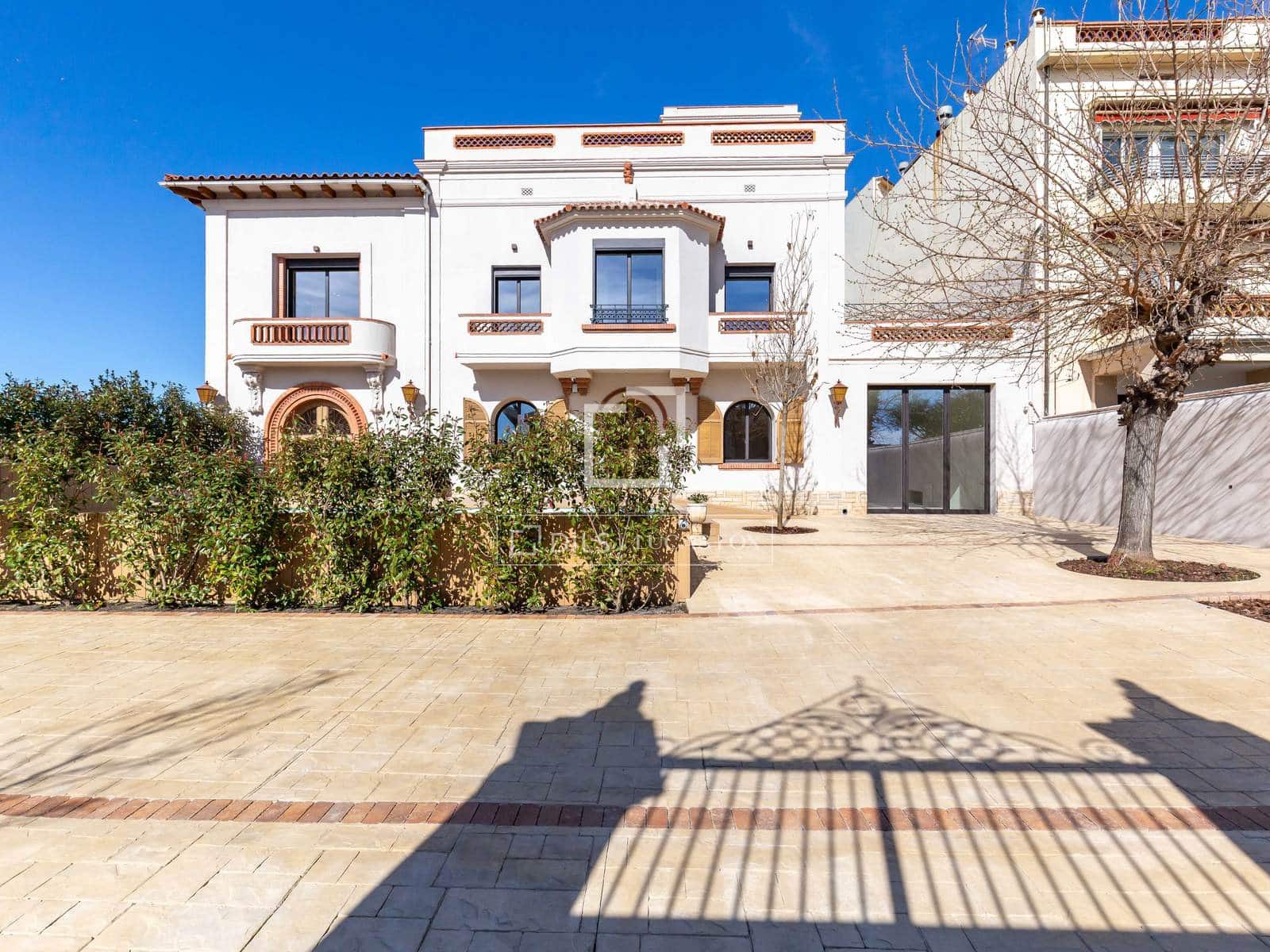 5 bedroom Villa for sale in Sant Just Desvern with pool garage - € 3,275,000 (Ref: 9631395)