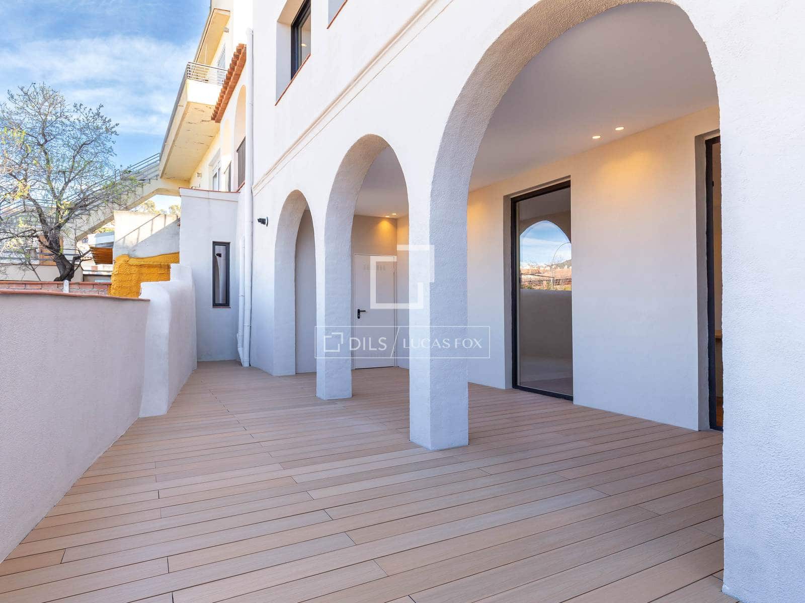 5 bedroom Villa for sale in Sant Just Desvern with pool garage - € 3,275,000 (Ref: 9631395)