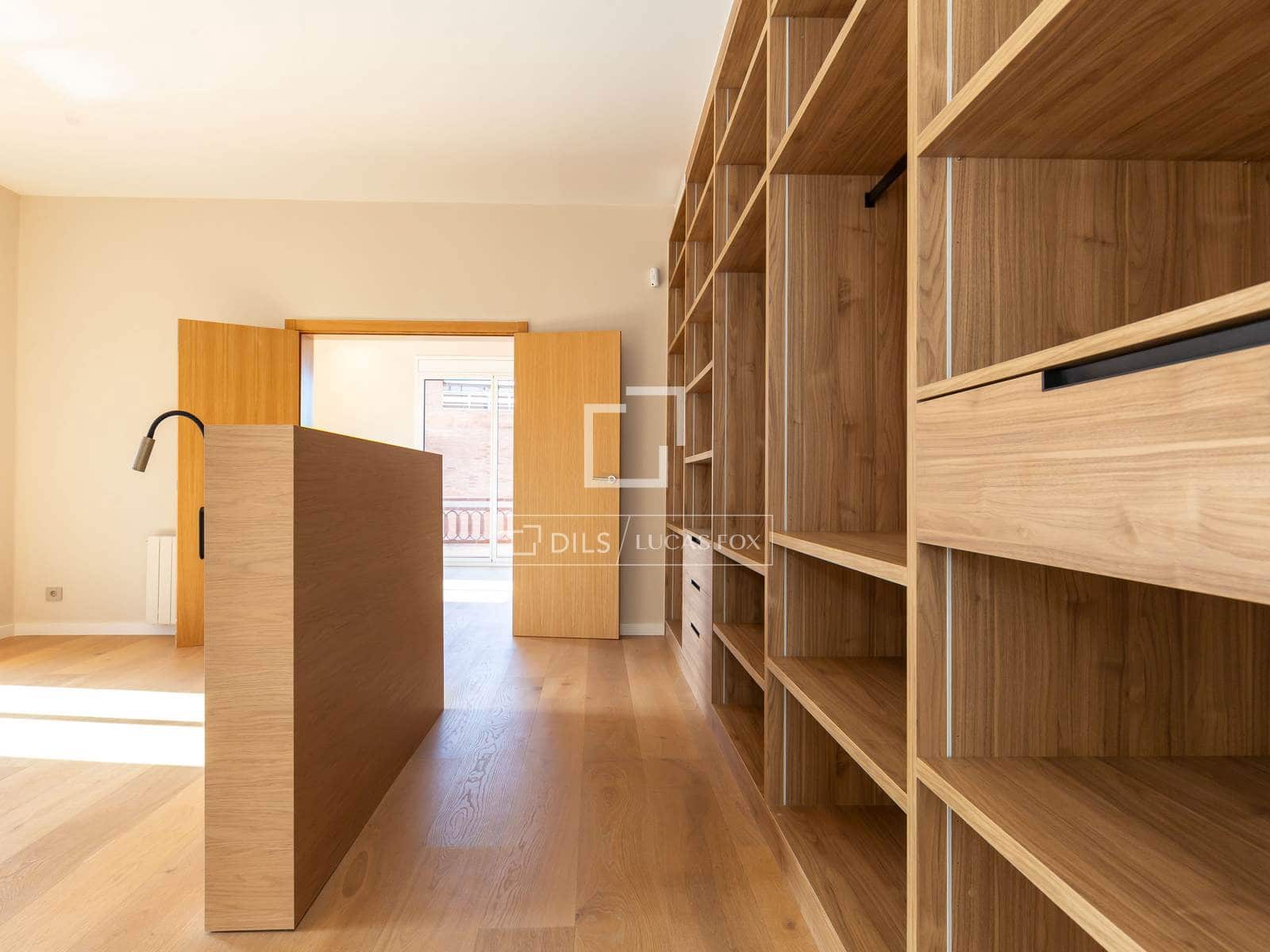 5 bedroom Villa for sale in Sant Just Desvern with pool garage - € 3,275,000 (Ref: 9631395)