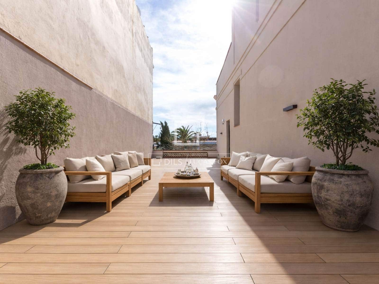 5 bedroom Villa for sale in Sant Just Desvern with pool garage - € 3,275,000 (Ref: 9631395)