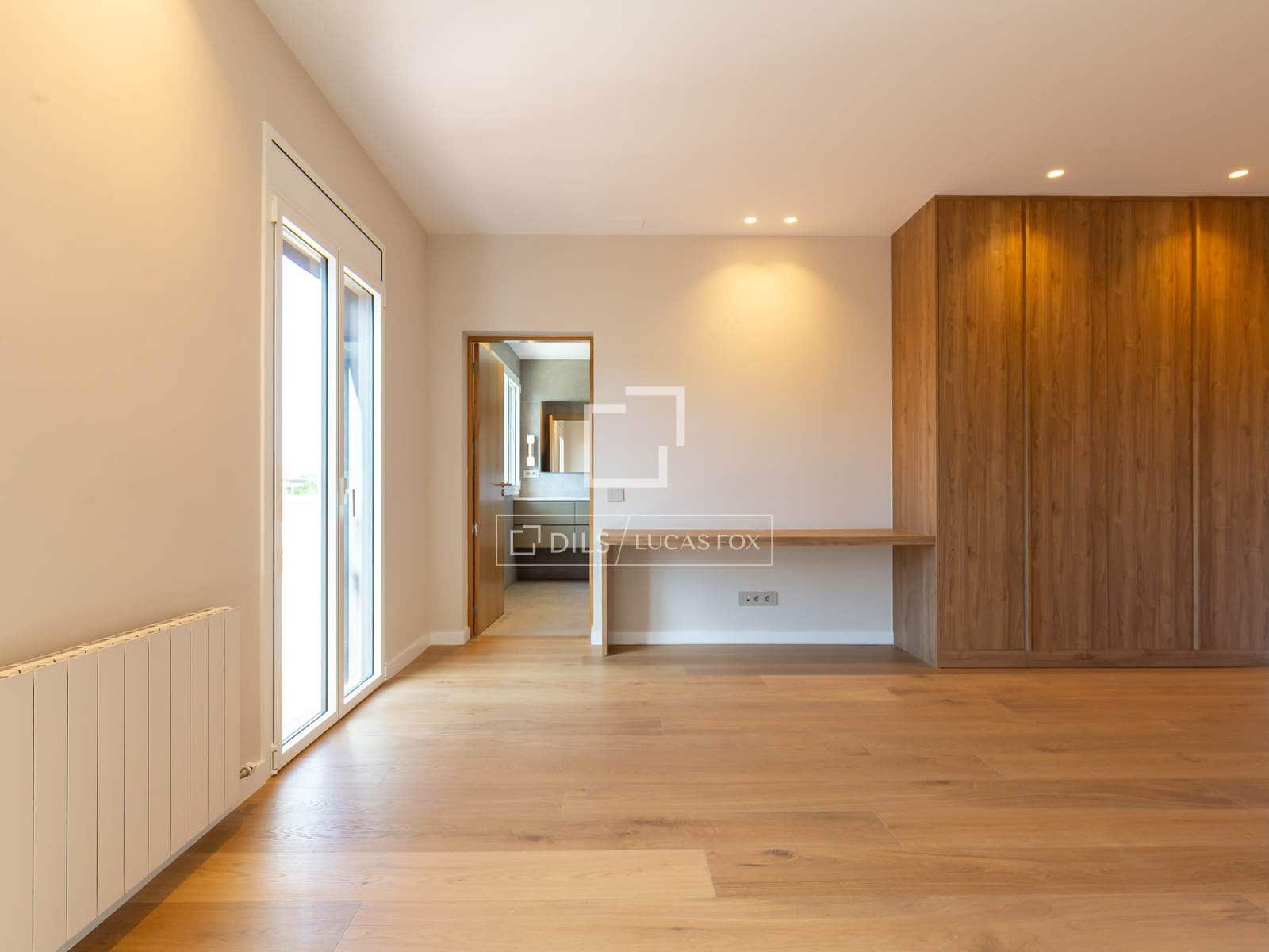 5 bedroom Villa for sale in Sant Just Desvern with pool garage - € 3,275,000 (Ref: 9631395)