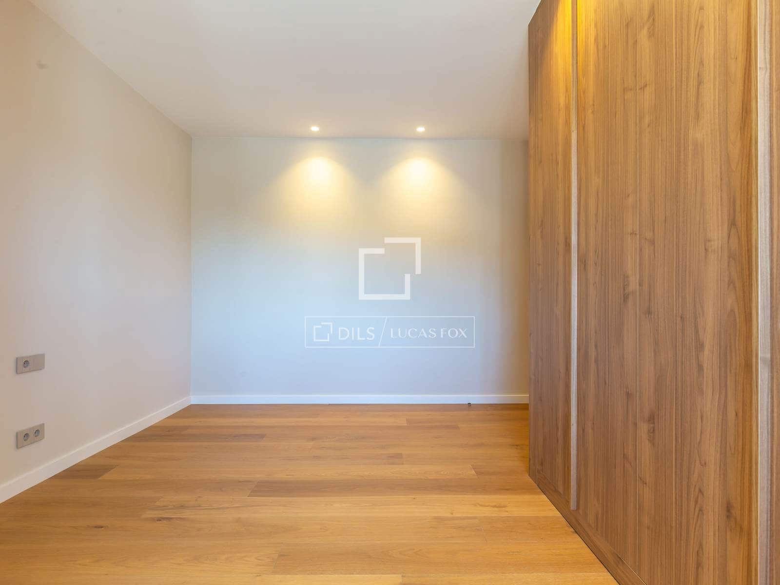 5 bedroom Villa for sale in Sant Just Desvern with pool garage - € 3,275,000 (Ref: 9631395)