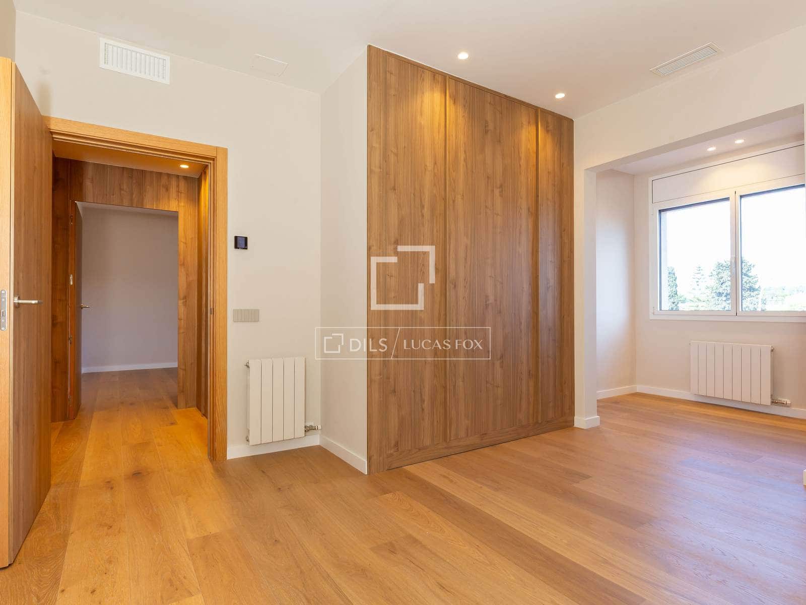 5 bedroom Villa for sale in Sant Just Desvern with pool garage - € 3,275,000 (Ref: 9631395)